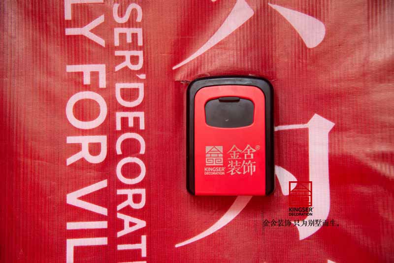 西山林語美式風(fēng)格裝修施工現(xiàn)場